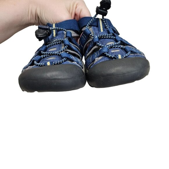 Keen Youth Newport H2 Sandals Size 2 Blue Strap & Adjustable‎ Bungee Cord Rubber - Picture 3 of 10
